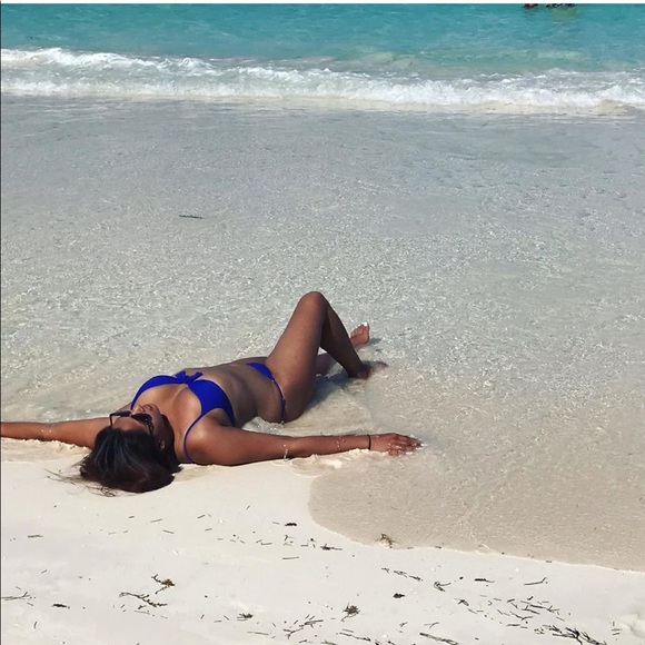 Meet your Posher, Tasnim - Picture 1 of 1